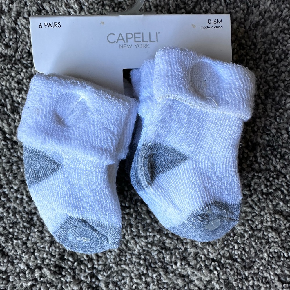 Capelli of New York White and Gray Baby Socks